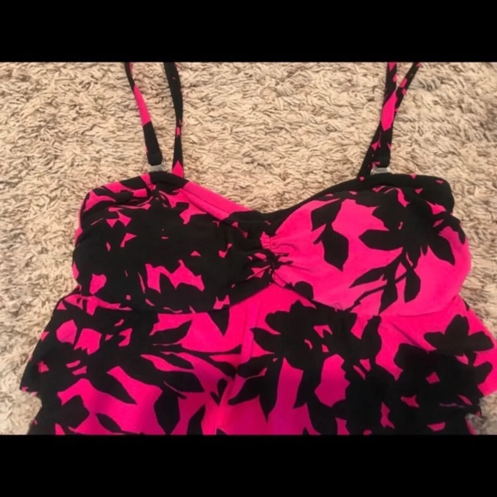 Women’s‎ Tankini Bathing Suit Top